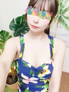 美空 せりな