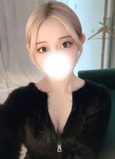 井川レイ(Aroma Miely)の公式プロフィール写真