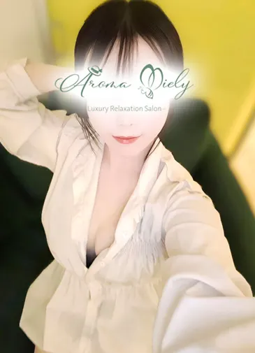 真白ゆうな(Aroma Miely)の公式プロフィール写真