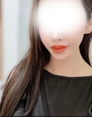 霧川みお(Aroma w.Lupinus)の公式プロフィール写真