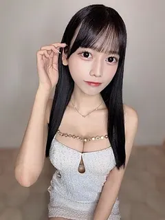 水瀬ひな