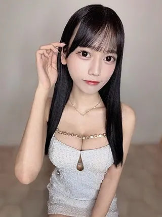 水瀬ひな(Mirajour)の公式プロフィール写真