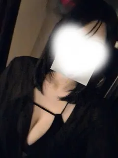 夢咲あいな