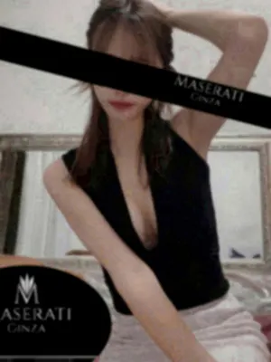 夏目すず(MASERATI(マセラティ)日本橋ルーム)の公式プロフィール写真