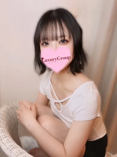 ひなの(上野ラグジュアリー)の公式プロフィール写真