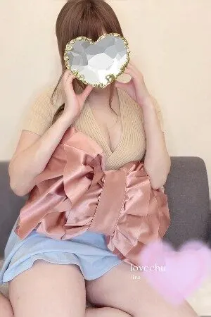 成海ひな(LoveChu)の公式プロフィール写真