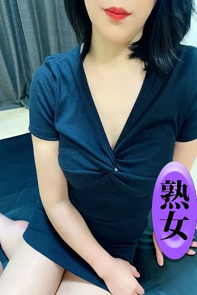 水野ゆきえ(美魔女エステ)の公式プロフィール写真