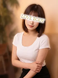 瀬名なつき