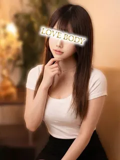七沢みあ