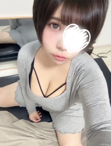 雨宮ゆら(マロン三軒茶屋)の公式プロフィール写真