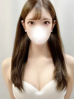 門倉 ひより
