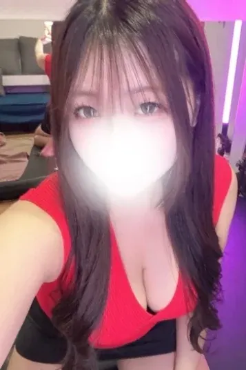 ひなた(アロマグラマー)の公式プロフィール写真