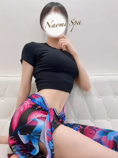 白雪えな(NAOMI SPA 恵比寿)の公式プロフィール写真