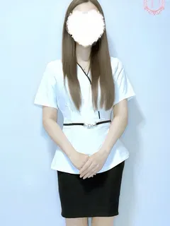 雨宮らら