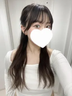 ゆりあ