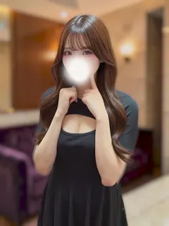 桃乃木ゆい