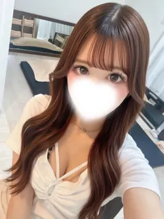 月日奈あみ