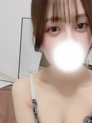 もえ(Mira)の公式プロフィール写真
