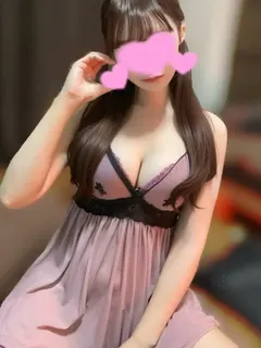 真白ゆい