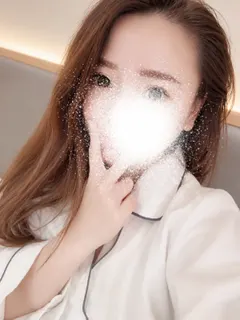結城 真奈