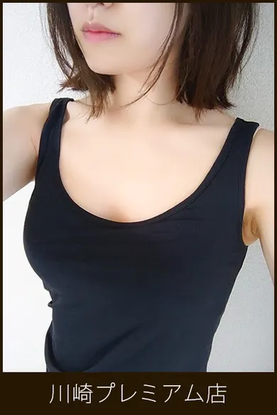 石田さとみ(DEEP ESSENTIAL)の公式プロフィール写真