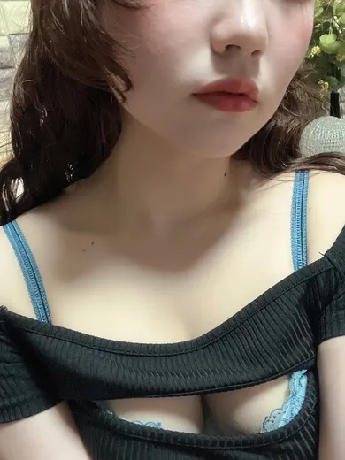 倉本さき(癒しの女神)の公式プロフィール写真