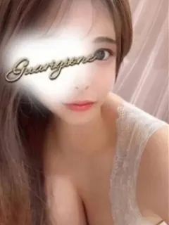 鈴川 かなで