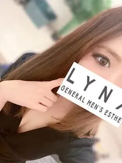 星名ゆあ