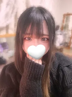 セラピスト なな