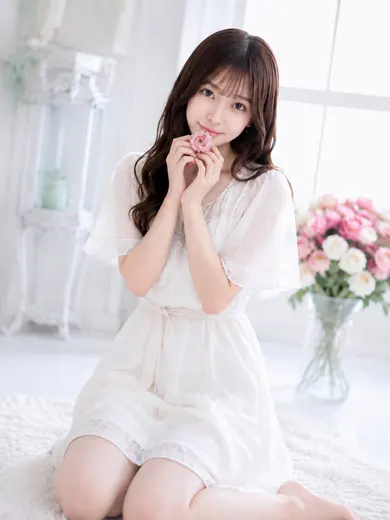小川ひなの(アロマテラス)の公式プロフィール写真