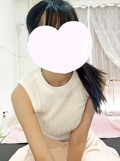 東條にこり