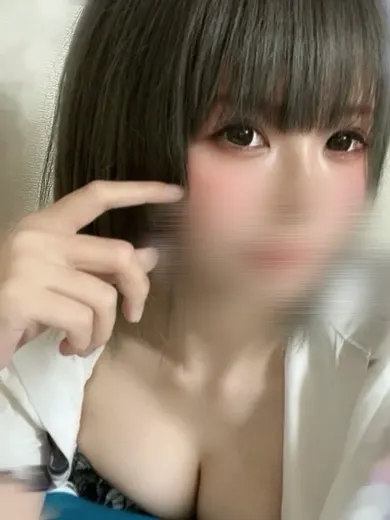 あいか(Aroma LO'EWE)の公式プロフィール写真