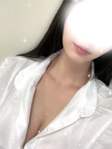 すず(Aroma LO'EWE)の公式プロフィール写真