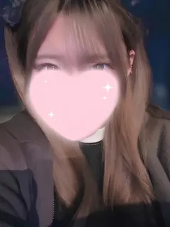 小枝 ちなつ