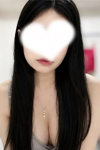 志崎ゆのん(century)の公式プロフィール写真