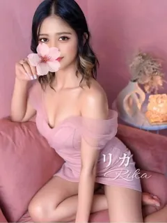リカハーフ美女