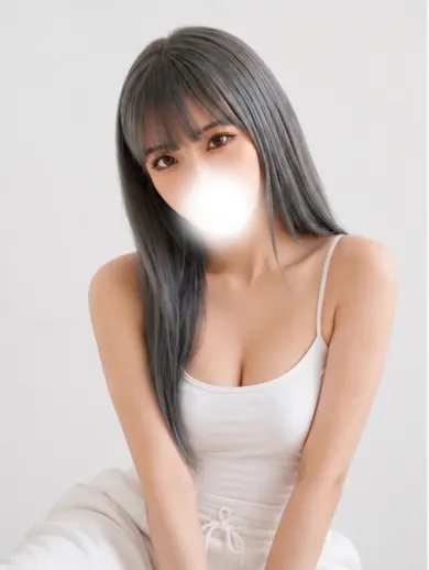 つき(THREE)の公式プロフィール写真