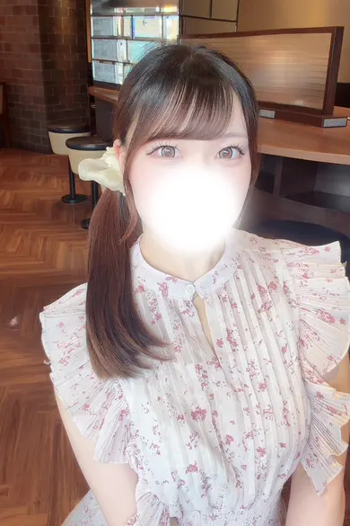 花咲ゆゆ(Amoureux)の公式プロフィール写真