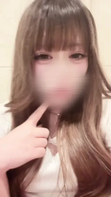 白崎らん(Amoureux)の公式プロフィール写真