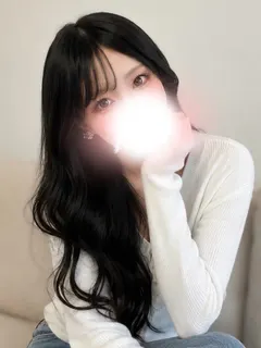 春瀬にこ