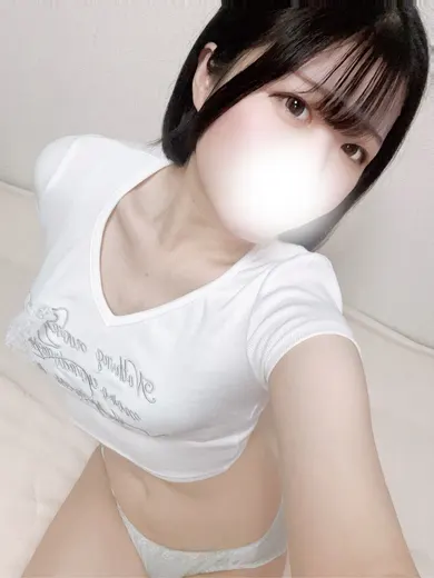 雛形ましろ(Amoureux)の公式プロフィール写真
