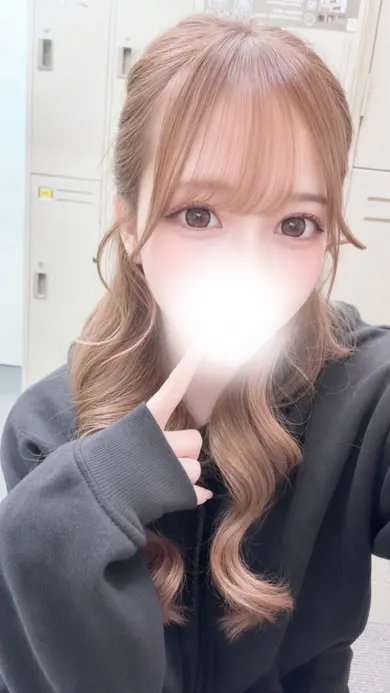 めめ(Six Banker)の公式プロフィール写真