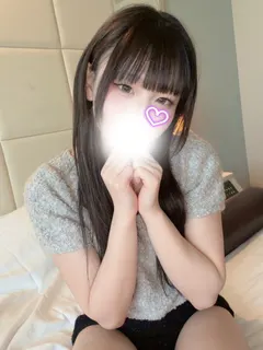 若槻ゆめ