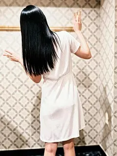 愛沢あやみ