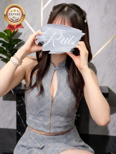 千冬(Rritz)の公式プロフィール写真
