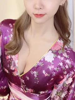 優楽亭 星吹希
