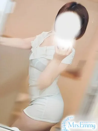 みお(Mrs.Emmy)の公式プロフィール写真
