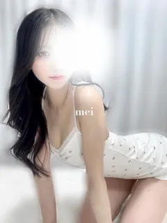 白鳥 めい