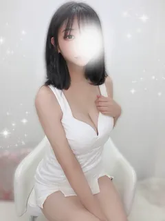 華咲 あや