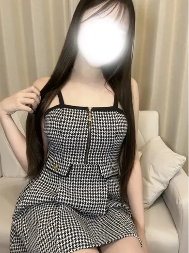 一ノ瀬 りん(ロイヤルバニー)の公式プロフィール写真